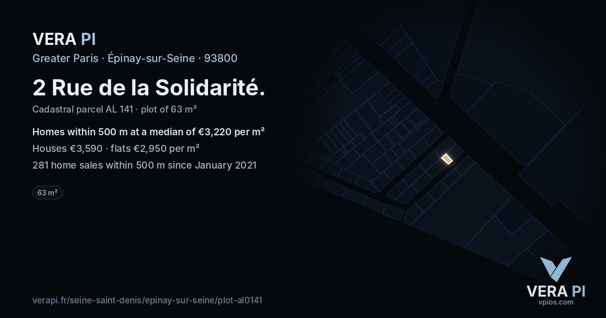 2 Rue de la Solidarité, Épinay-sur-Seine at night – the plot lit, the parcels around coloured by the prices near them