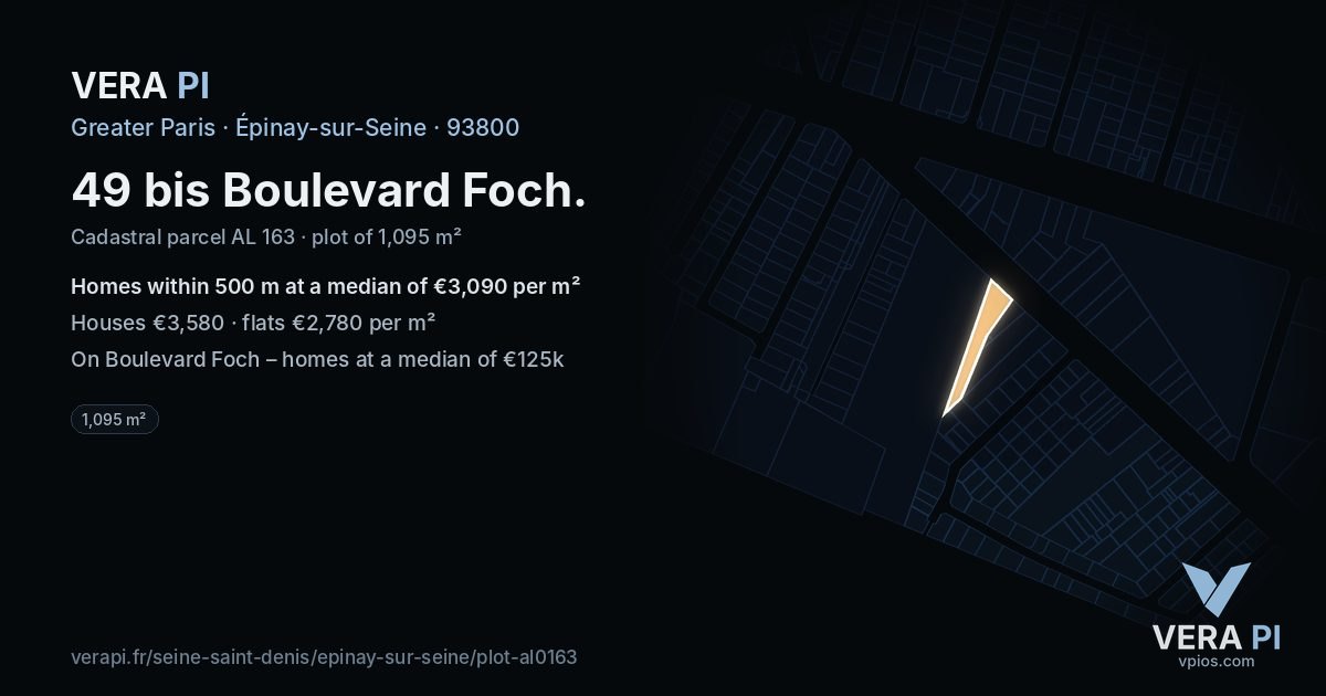 49 bis Boulevard Foch, Épinay-sur-Seine at night – the plot lit, the parcels around coloured by the prices near them