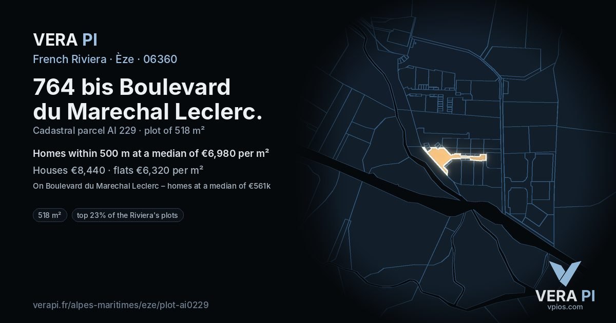 764 bis Boulevard du Marechal Leclerc, Èze at night – the plot lit, the parcels around coloured by the prices near them
