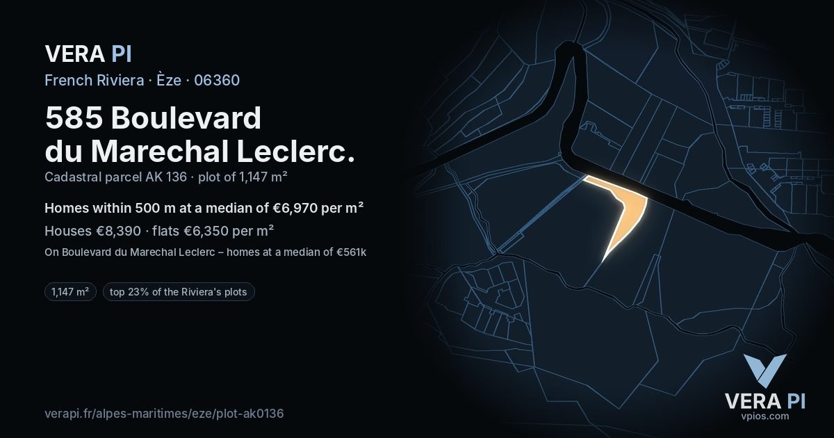 585 Boulevard du Marechal Leclerc, Èze at night – the plot lit, the parcels around coloured by the prices near them