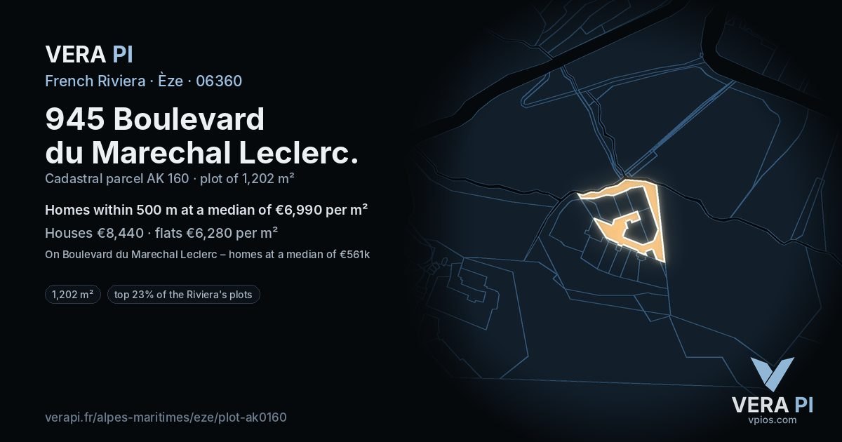 945 Boulevard du Marechal Leclerc, Èze at night – the plot lit, the parcels around coloured by the prices near them