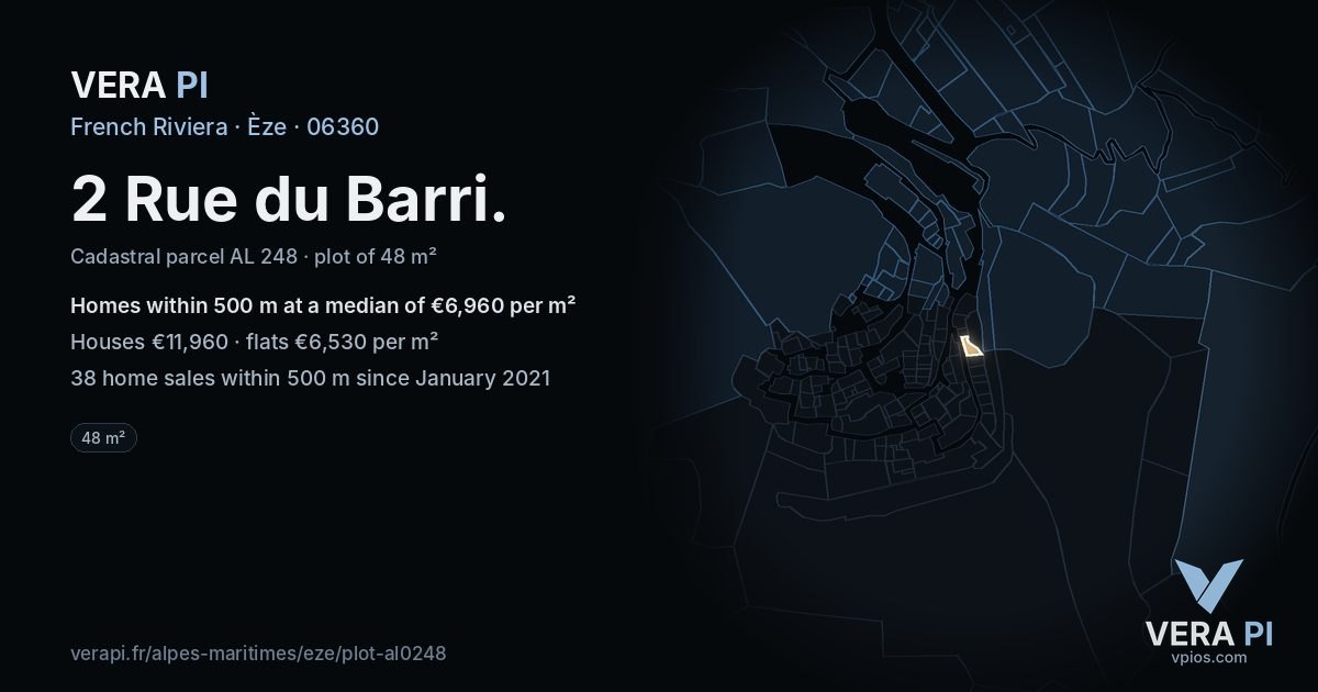 2 Rue du Barri, Èze at night – the plot lit, the parcels around coloured by the prices near them