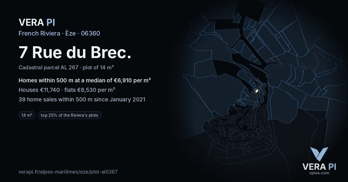 7 Rue du Brec, Èze at night – the plot lit, the parcels around coloured by the prices near them