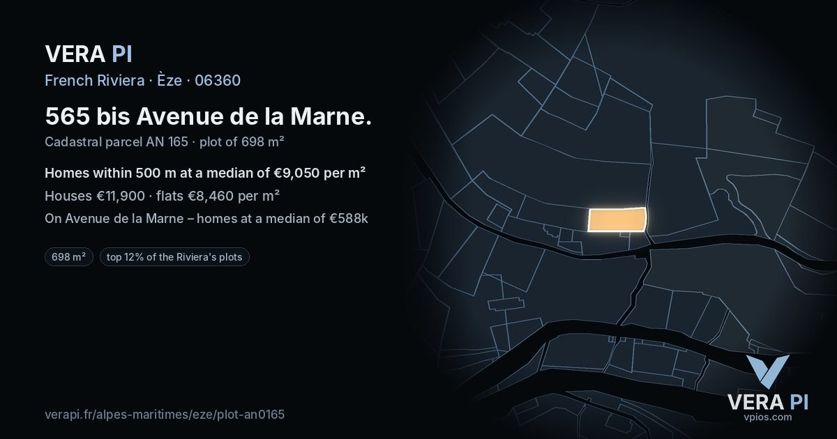 565 bis Avenue de la Marne, Èze at night – the plot lit, the parcels around coloured by the prices near them