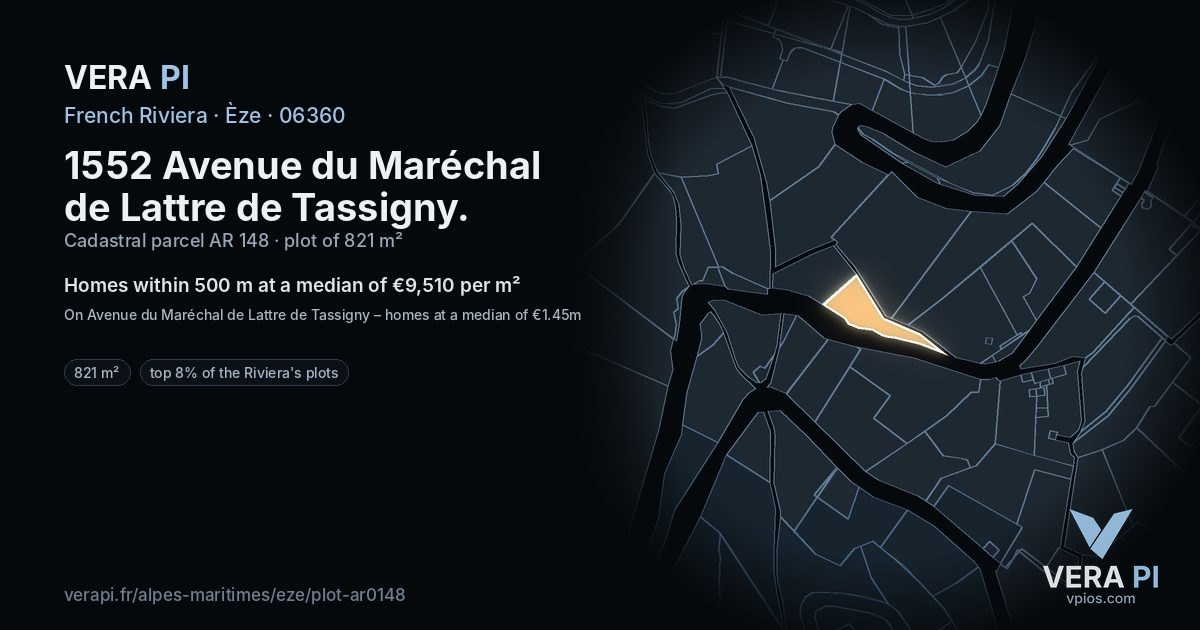 1552 Avenue du Maréchal de Lattre de Tassigny, Èze at night – the plot lit, the parcels around coloured by the prices near them