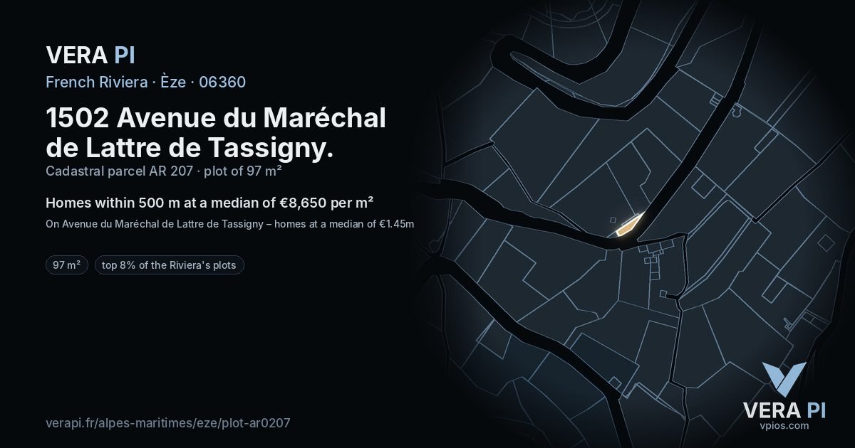 1502 Avenue du Maréchal de Lattre de Tassigny, Èze at night – the plot lit, the parcels around coloured by the prices near them