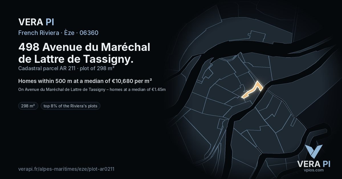 498 Avenue du Maréchal de Lattre de Tassigny, Èze at night – the plot lit, the parcels around coloured by the prices near them