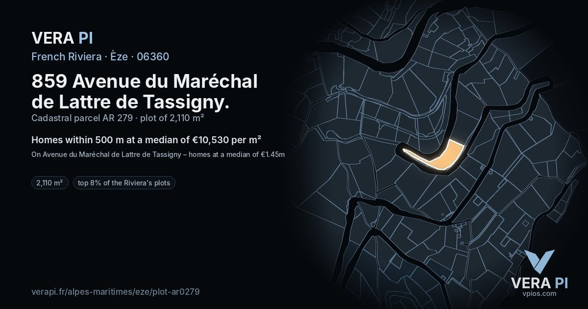 859 Avenue du Maréchal de Lattre de Tassigny, Èze at night – the plot lit, the parcels around coloured by the prices near them
