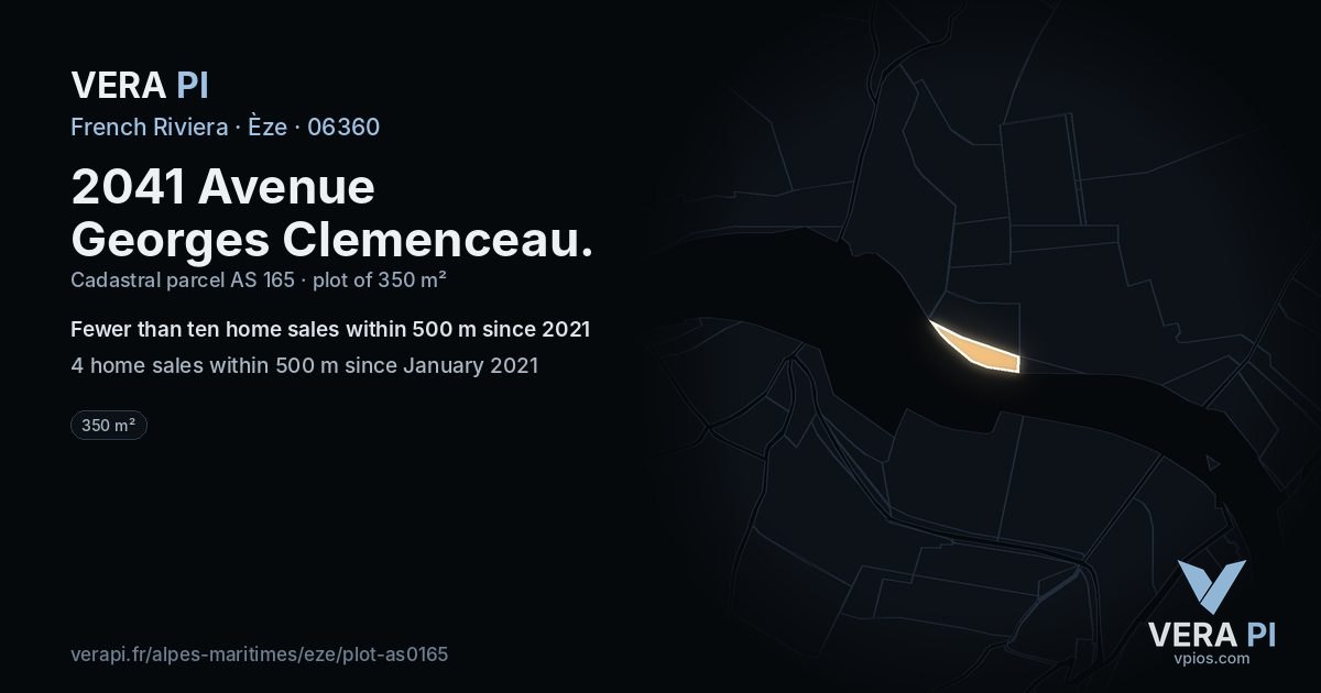 2041 Avenue Georges Clemenceau, Èze at night – the plot lit, the parcels around coloured by the prices near them