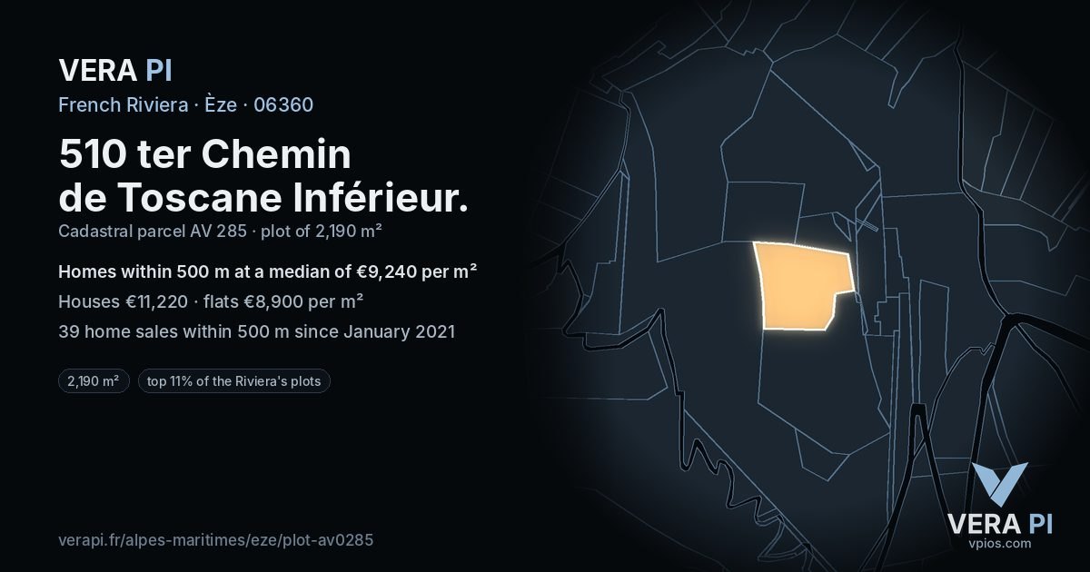 510 ter Chemin de Toscane Inférieur, Èze at night – the plot lit, the parcels around coloured by the prices near them