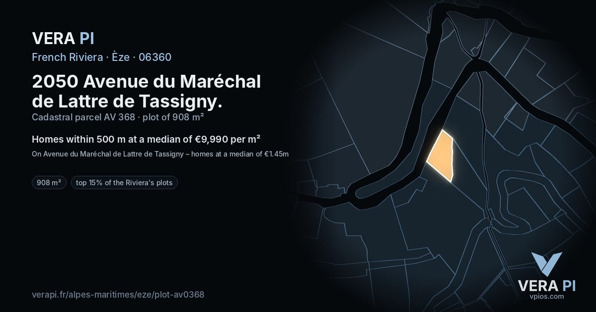 2050 Avenue du Maréchal de Lattre de Tassigny, Èze at night – the plot lit, the parcels around coloured by the prices near them