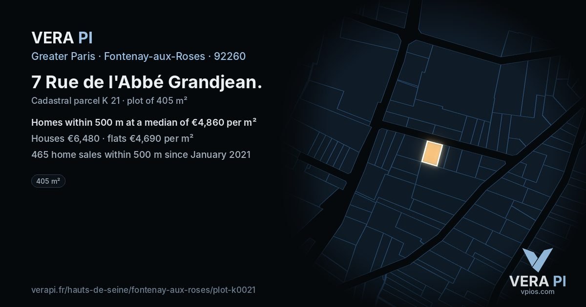 7 Rue de l'Abbé Grandjean, Fontenay-aux-Roses at night – the plot lit, the parcels around coloured by the prices near them