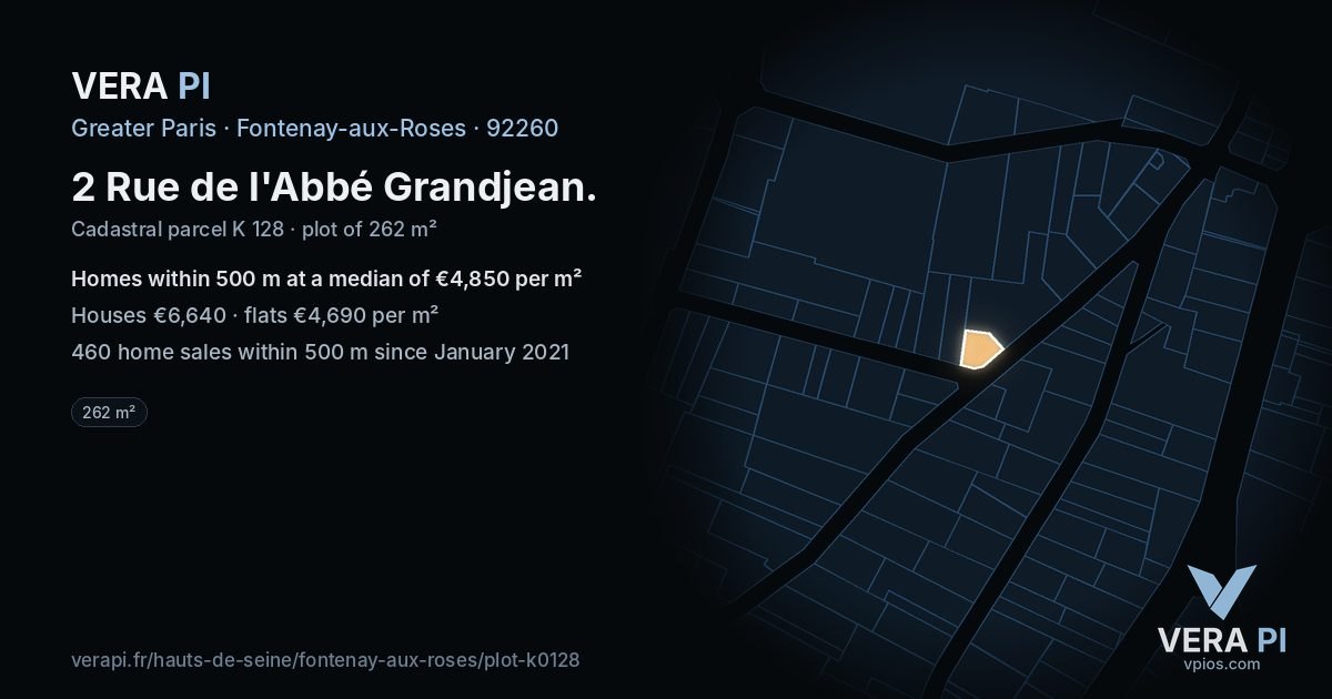 2 Rue de l'Abbé Grandjean, Fontenay-aux-Roses at night – the plot lit, the parcels around coloured by the prices near them
