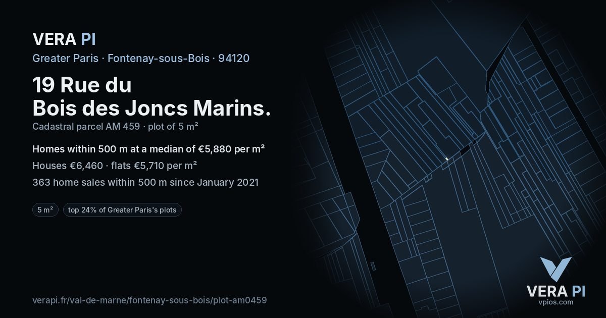 19 Rue du Bois des Joncs Marins, Fontenay-sous-Bois at night – the plot lit, the parcels around coloured by the prices near them