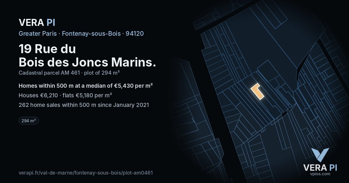19 Rue du Bois des Joncs Marins, Fontenay-sous-Bois at night – the plot lit, the parcels around coloured by the prices near them