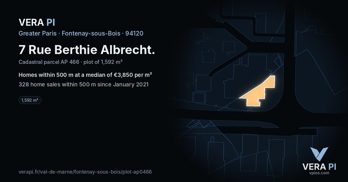 7 Rue Berthie Albrecht, Fontenay-sous-Bois at night – the plot lit, the parcels around coloured by the prices near them