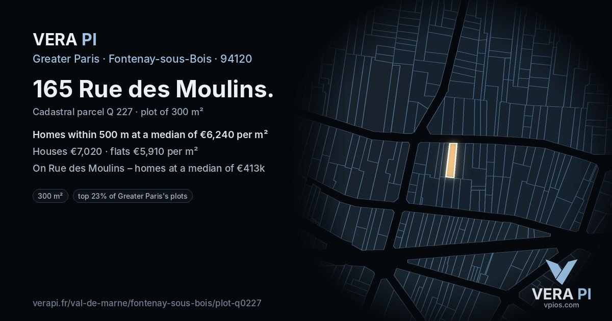 165 Rue des Moulins, Fontenay-sous-Bois at night – the plot lit, the parcels around coloured by the prices near them
