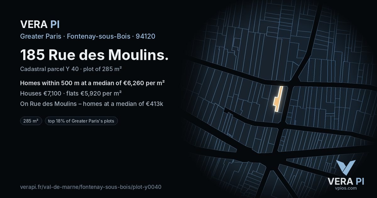 185 Rue des Moulins, Fontenay-sous-Bois at night – the plot lit, the parcels around coloured by the prices near them
