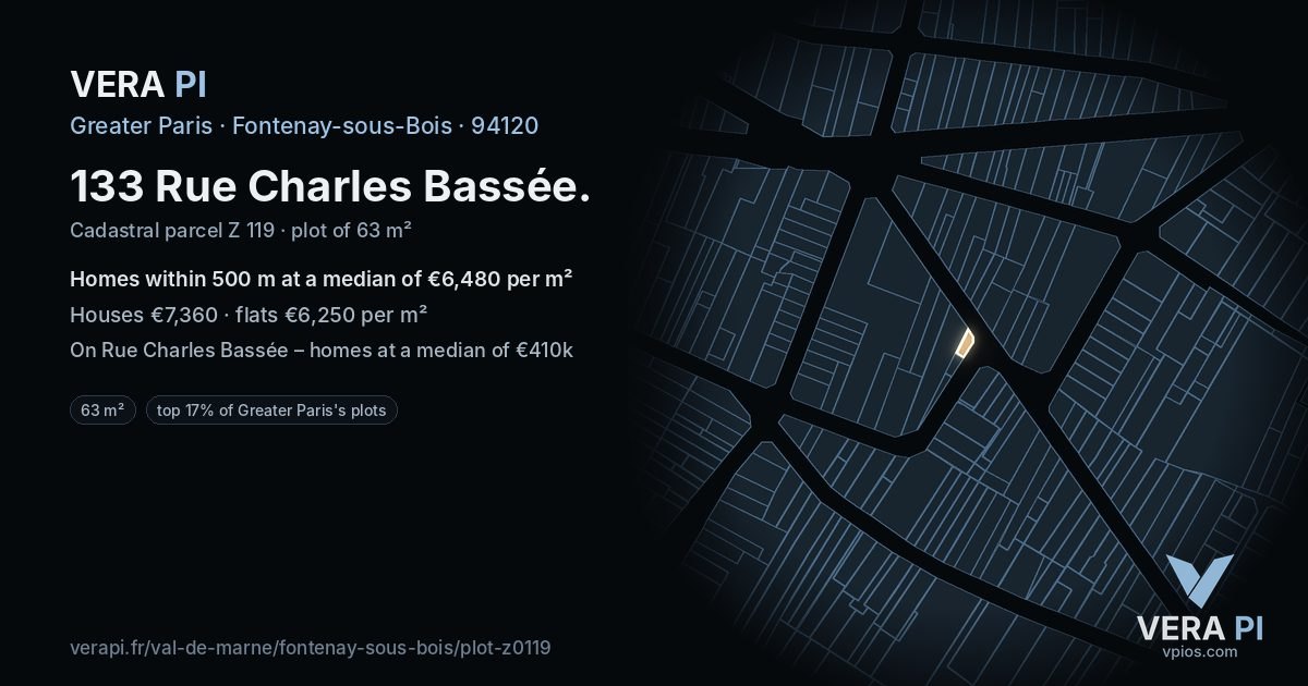 133 Rue Charles Bassée, Fontenay-sous-Bois at night – the plot lit, the parcels around coloured by the prices near them