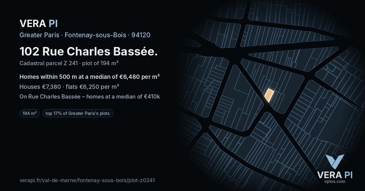 102 Rue Charles Bassée, Fontenay-sous-Bois at night – the plot lit, the parcels around coloured by the prices near them