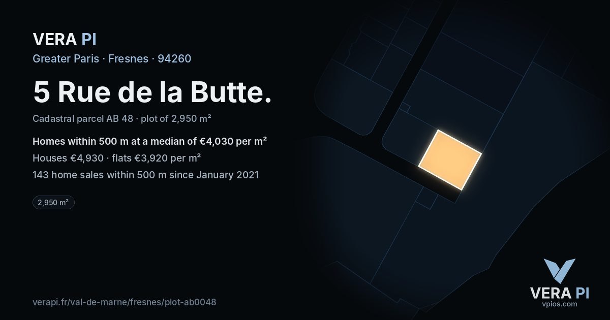 5 Rue de la Butte, Fresnes at night – the plot lit, the parcels around coloured by the prices near them
