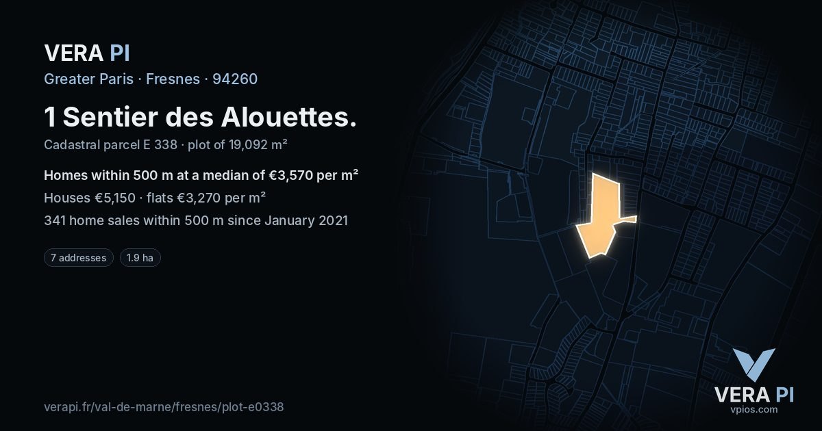 1 Sentier des Alouettes, Fresnes at night – the plot lit, the parcels around coloured by the prices near them