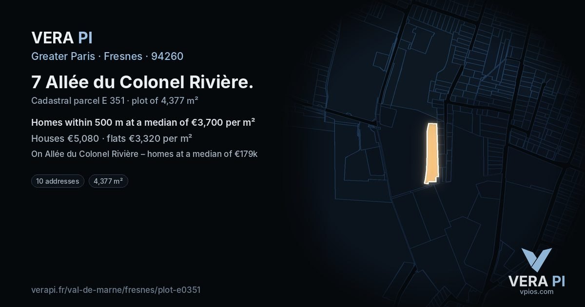 7 Allée du Colonel Rivière, Fresnes at night – the plot lit, the parcels around coloured by the prices near them