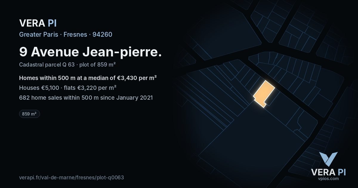 9 Avenue Jean-pierre, Fresnes at night – the plot lit, the parcels around coloured by the prices near them
