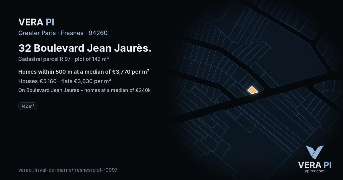 32 Boulevard Jean Jaurès, Fresnes at night – the plot lit, the parcels around coloured by the prices near them