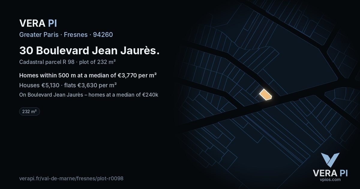 30 Boulevard Jean Jaurès, Fresnes at night – the plot lit, the parcels around coloured by the prices near them