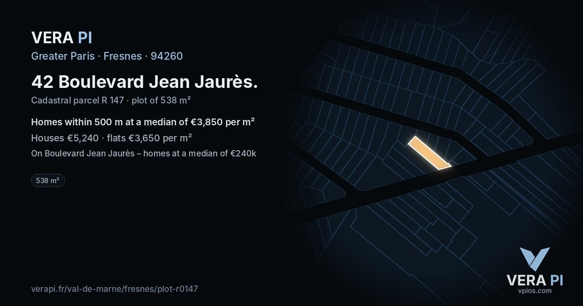 42 Boulevard Jean Jaurès, Fresnes at night – the plot lit, the parcels around coloured by the prices near them