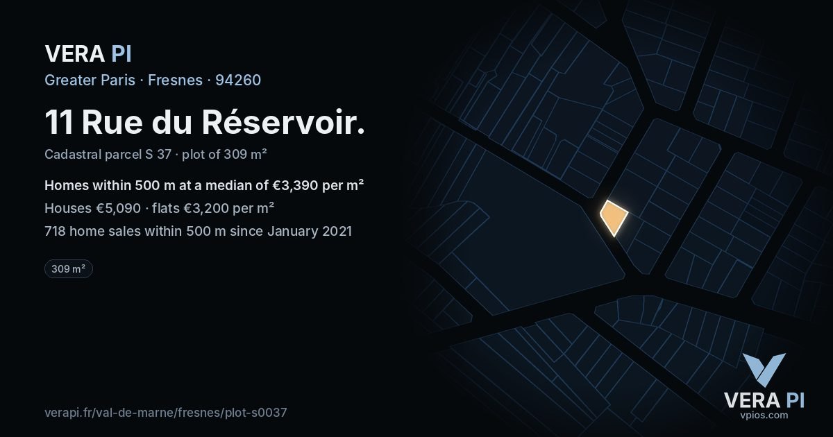 11 Rue du Réservoir, Fresnes at night – the plot lit, the parcels around coloured by the prices near them