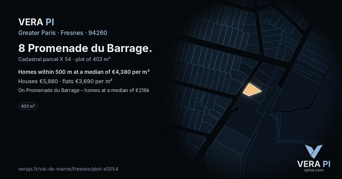 8 Promenade du Barrage, Fresnes at night – the plot lit, the parcels around coloured by the prices near them