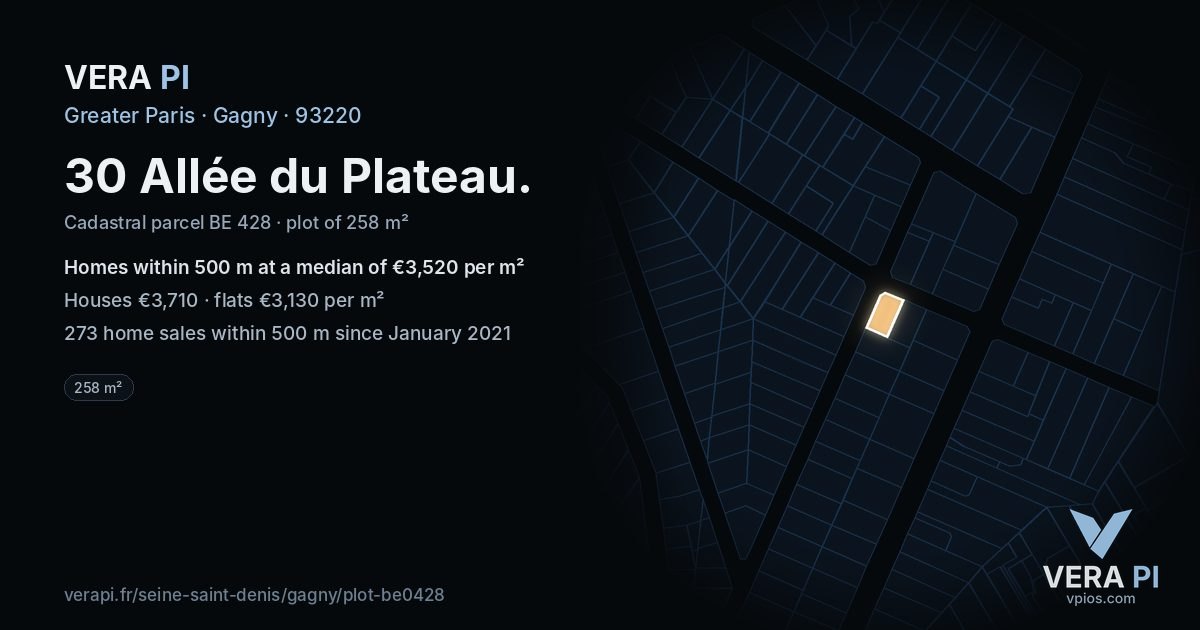 30 Allée du Plateau, Gagny at night – the plot lit, the parcels around coloured by the prices near them