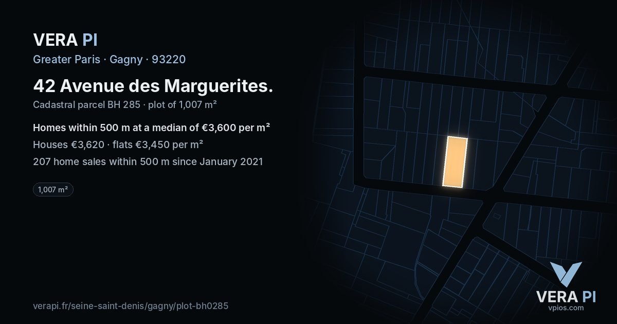 42 Avenue des Marguerites, Gagny at night – the plot lit, the parcels around coloured by the prices near them