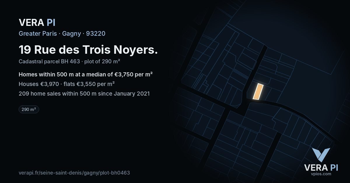 19 Rue des Trois Noyers, Gagny at night – the plot lit, the parcels around coloured by the prices near them