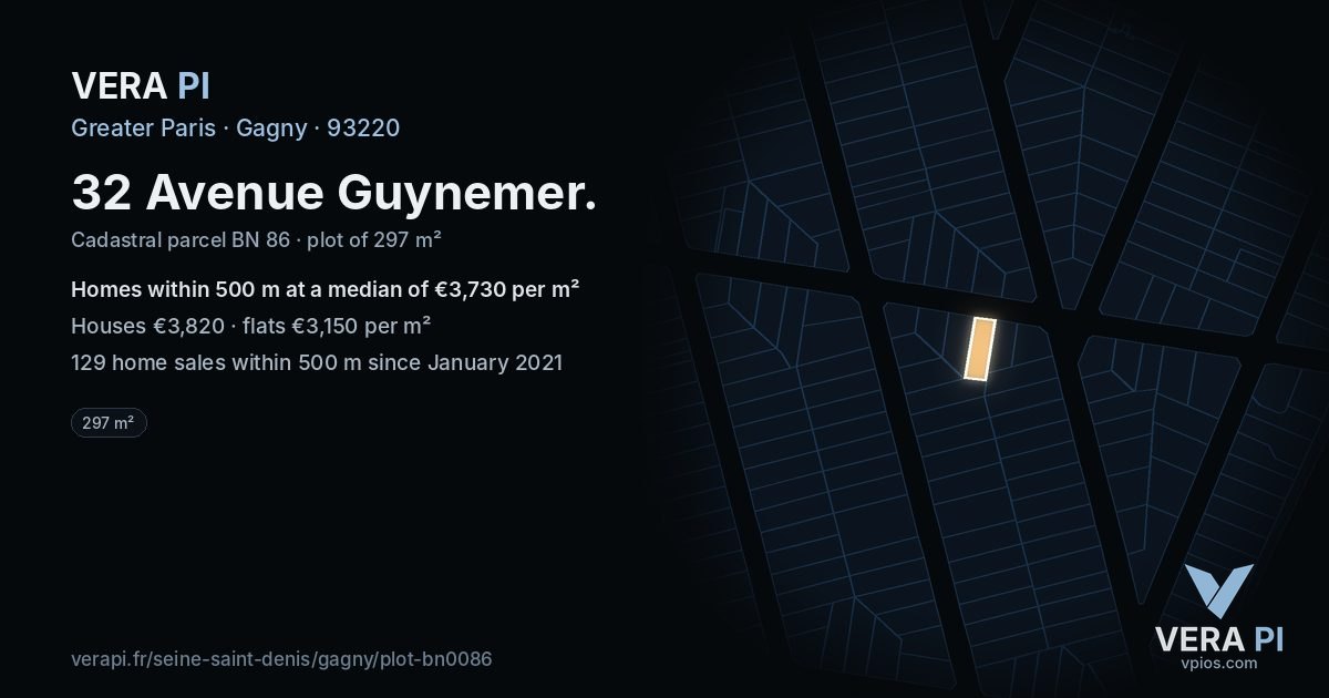 32 Avenue Guynemer, Gagny at night – the plot lit, the parcels around coloured by the prices near them