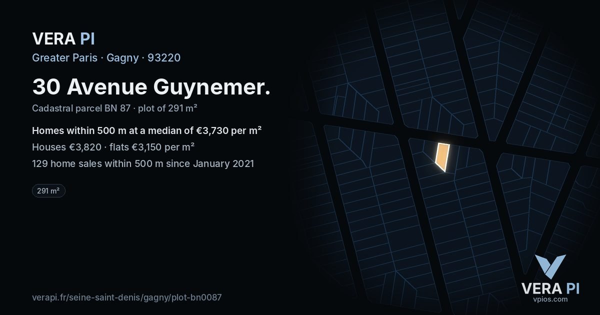 30 Avenue Guynemer, Gagny at night – the plot lit, the parcels around coloured by the prices near them