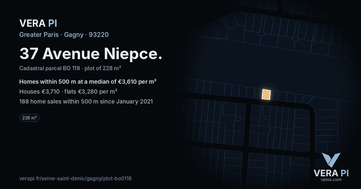 37 Avenue Niepce, Gagny at night – the plot lit, the parcels around coloured by the prices near them