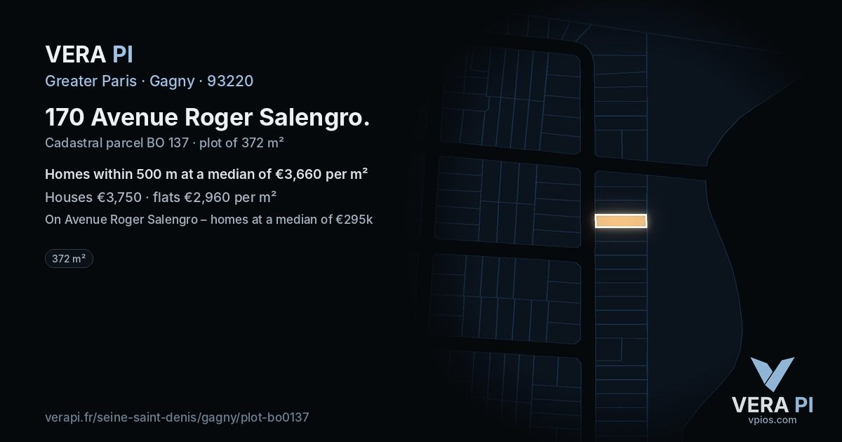 170 Avenue Roger Salengro, Gagny at night – the plot lit, the parcels around coloured by the prices near them