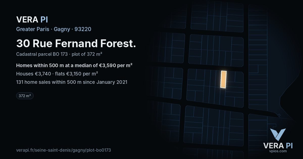 30 Rue Fernand Forest, Gagny at night – the plot lit, the parcels around coloured by the prices near them