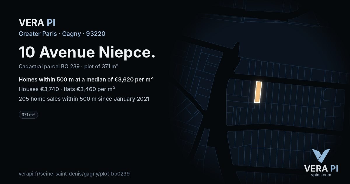 10 Avenue Niepce, Gagny at night – the plot lit, the parcels around coloured by the prices near them