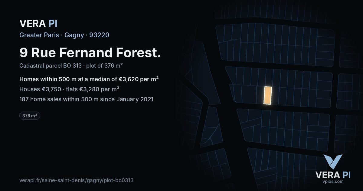 9 Rue Fernand Forest, Gagny at night – the plot lit, the parcels around coloured by the prices near them