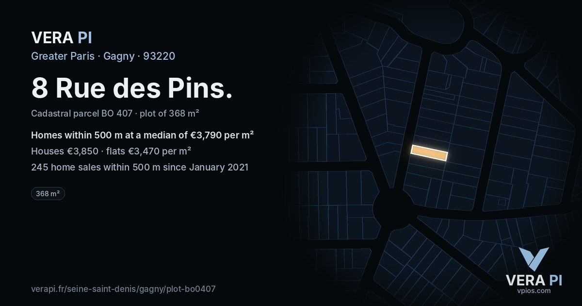 8 Rue des Pins, Gagny at night – the plot lit, the parcels around coloured by the prices near them