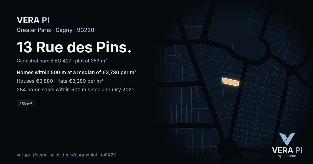 13 Rue des Pins, Gagny at night – the plot lit, the parcels around coloured by the prices near them