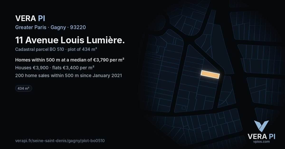 11 Avenue Louis Lumière, Gagny at night – the plot lit, the parcels around coloured by the prices near them