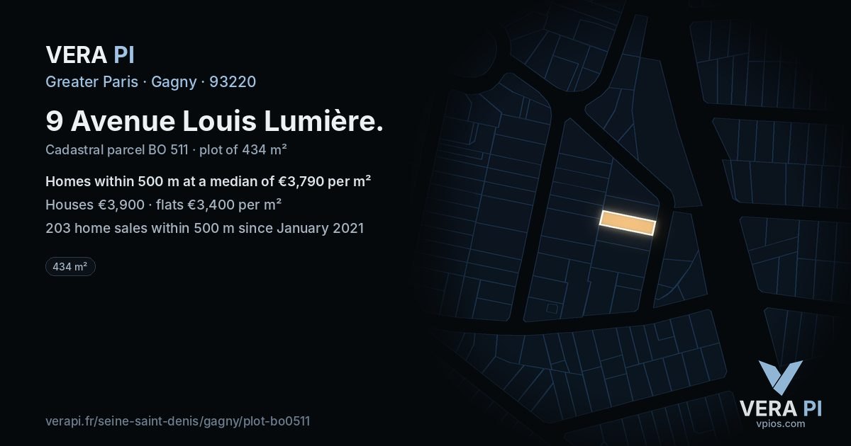 9 Avenue Louis Lumière, Gagny at night – the plot lit, the parcels around coloured by the prices near them
