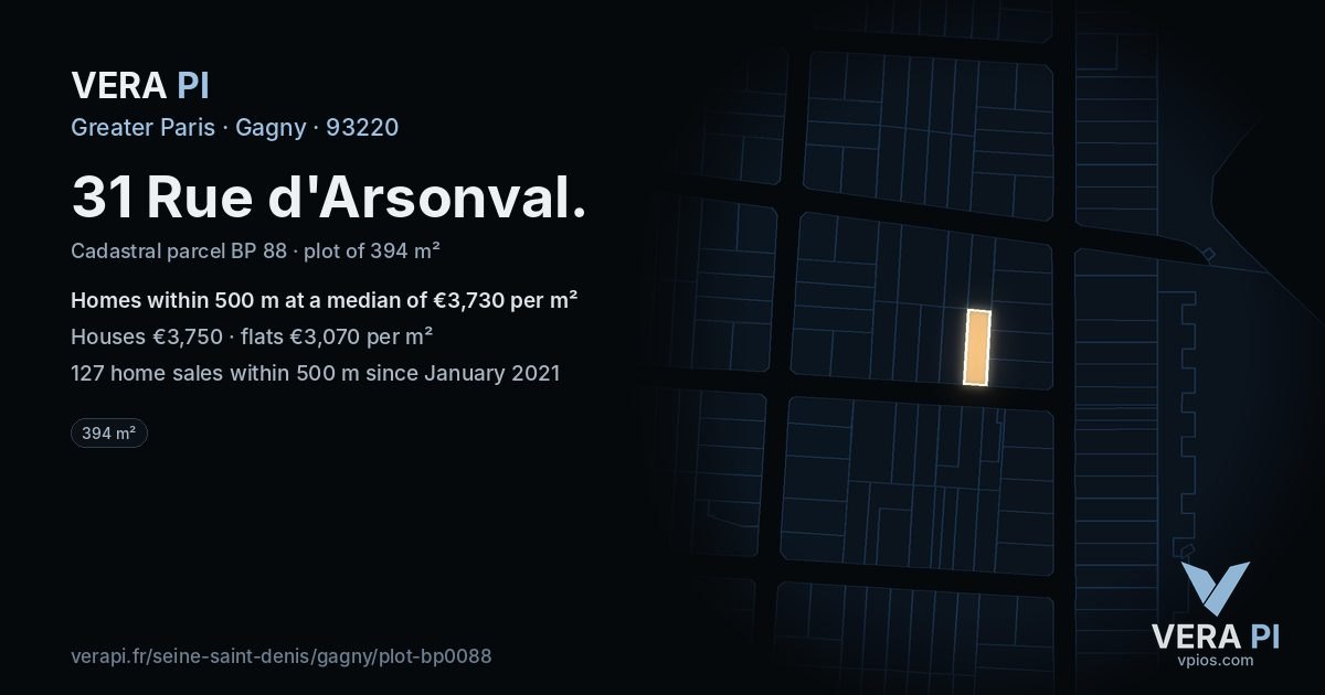 31 Rue d'Arsonval, Gagny at night – the plot lit, the parcels around coloured by the prices near them