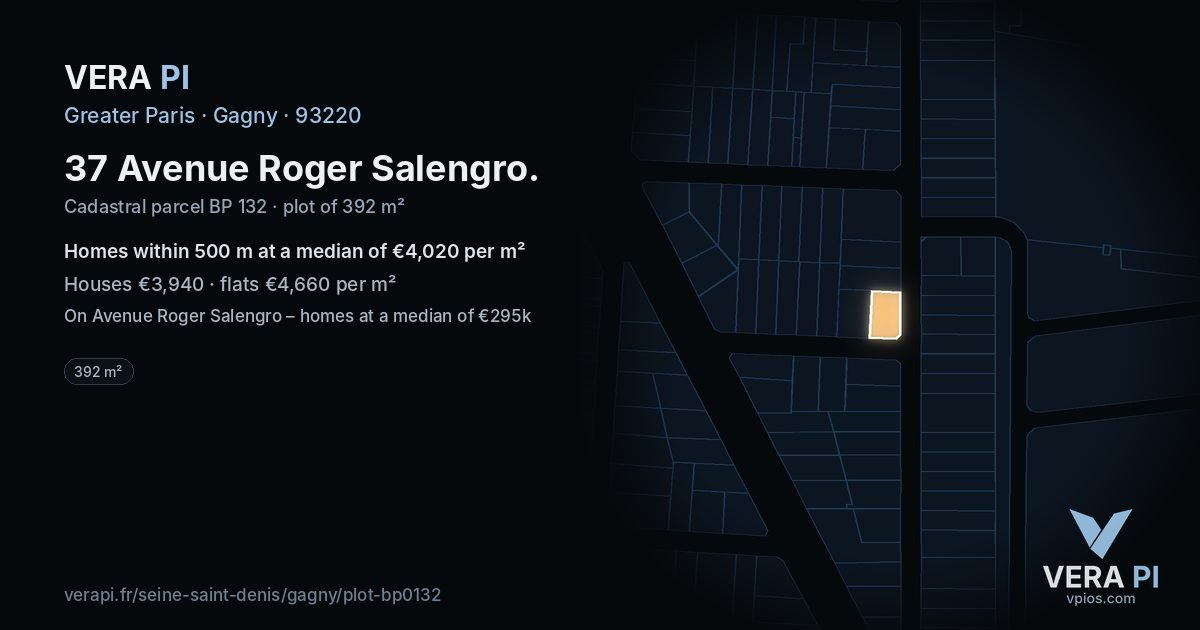 37 Avenue Roger Salengro, Gagny at night – the plot lit, the parcels around coloured by the prices near them
