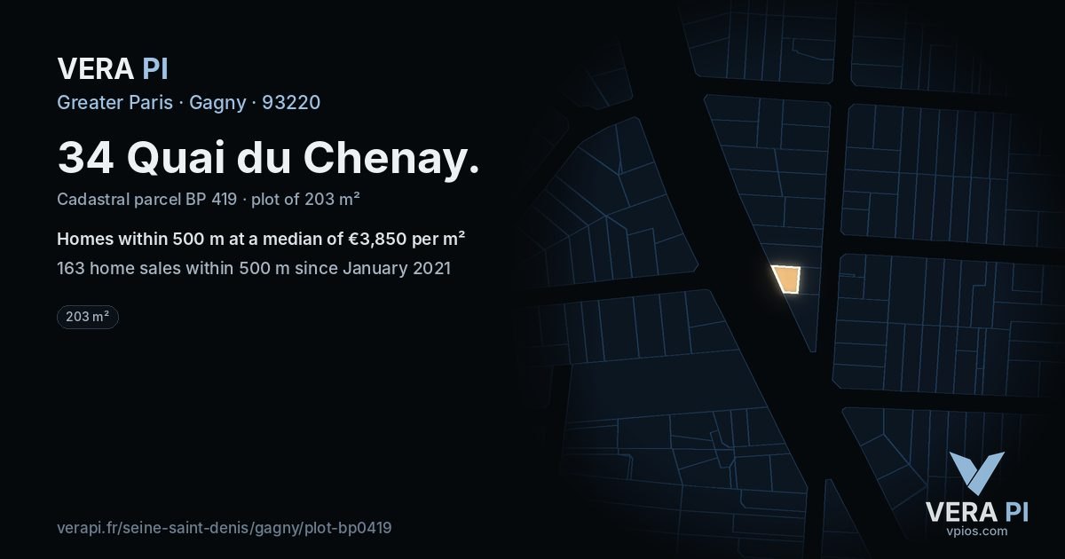 34 Quai du Chenay, Gagny at night – the plot lit, the parcels around coloured by the prices near them